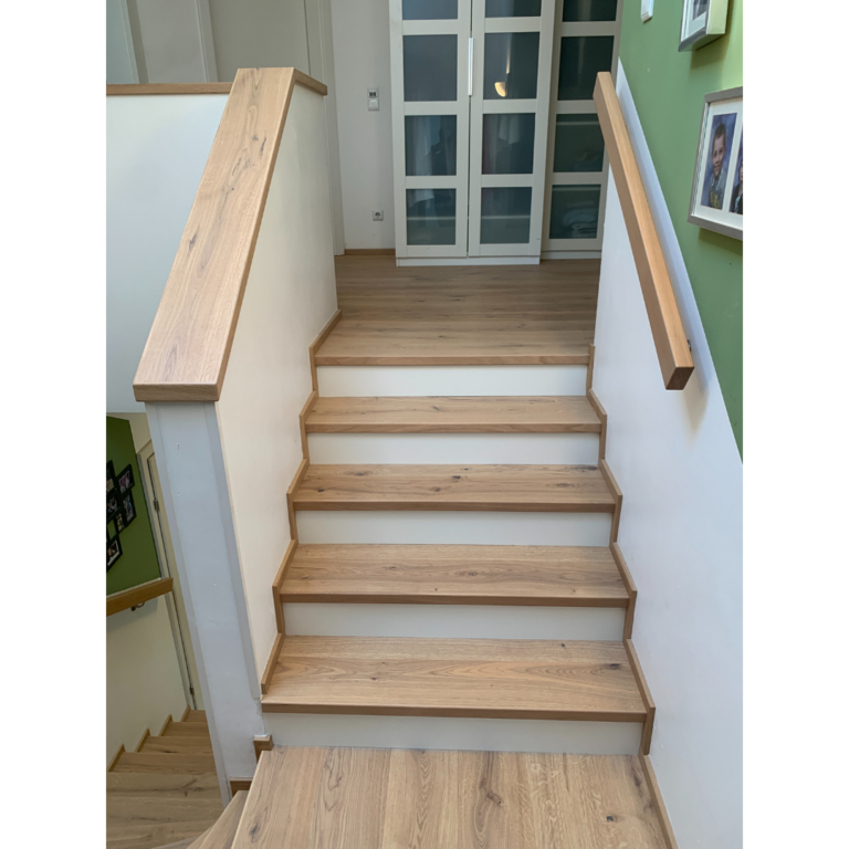 Stiegenverkleidung von Aigner Holz