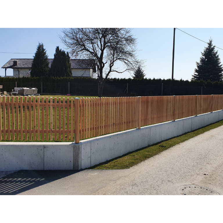 Holzzaun in Lärche von Aigner Holz