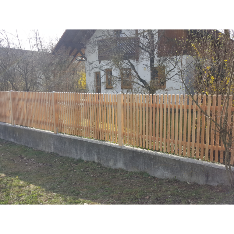 Holzzaun in Lärche von Aigner Holz