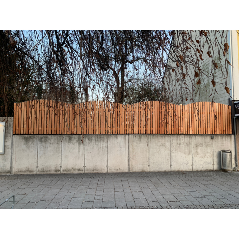 Holzzaun in Lärche von Aigner Holz