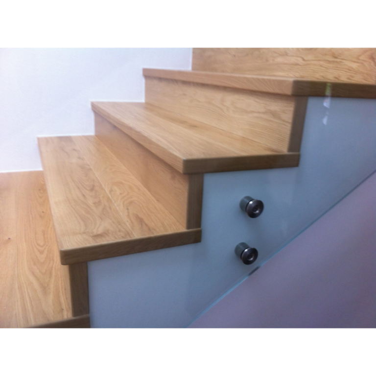 Stiegenverkleidung von Aigner Holz