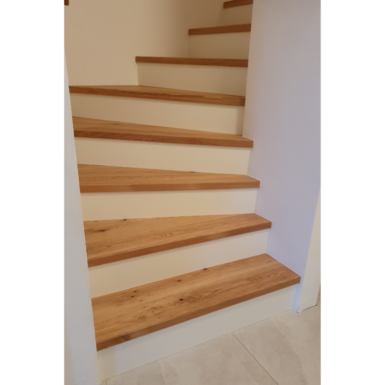Stiegenverkleidung von Aigner Holz