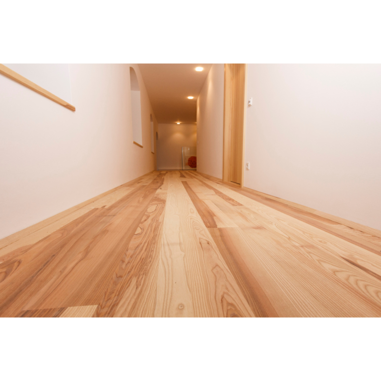Pfostenboden Esche von Aigner Holz