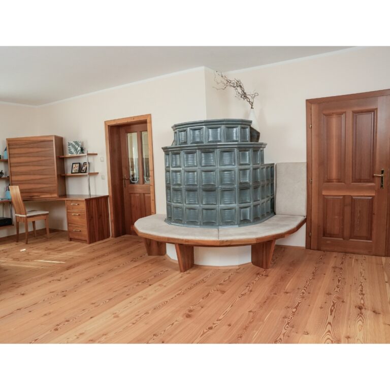 Pfostenboden Lärche von Aigner Holz