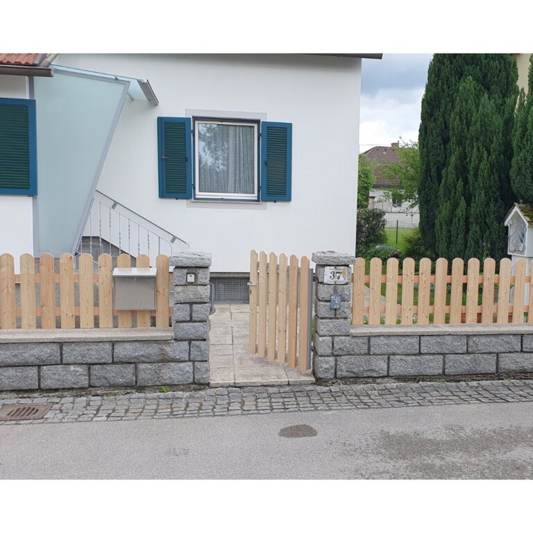 Holzzaun in Lärche von Aigner Holz